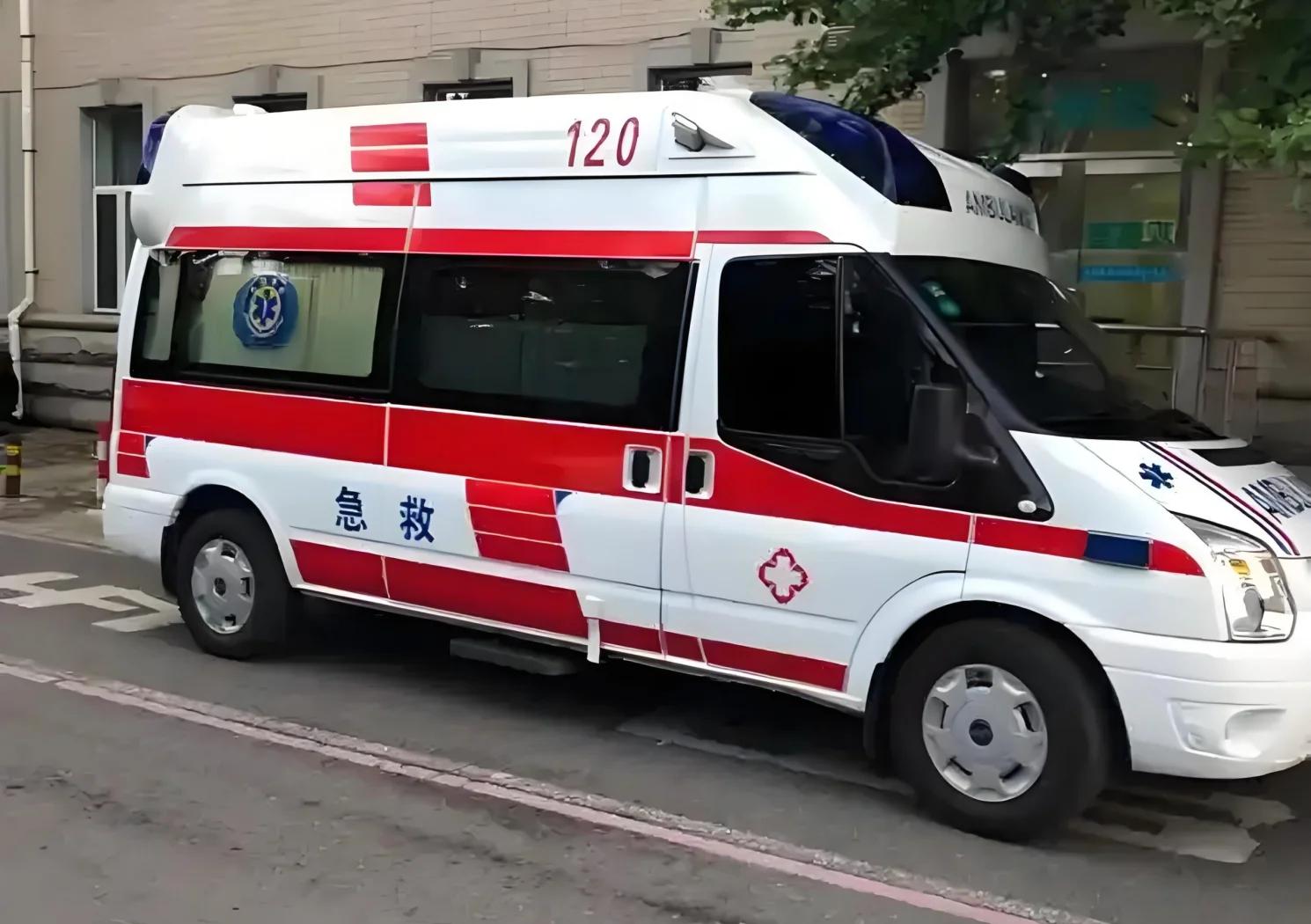 120救护车的叫声 120救护车怎么叫声音 120救护车的叫声 120救护车怎么叫声音